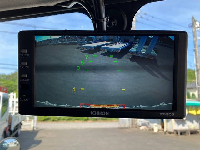 日野デュトロアルミバン小型（2t・3t）[写真10]