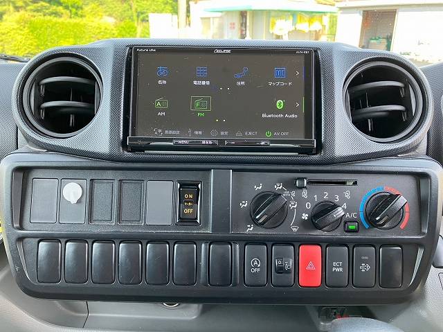 日野デュトロアルミバン小型（2t・3t）[写真13]