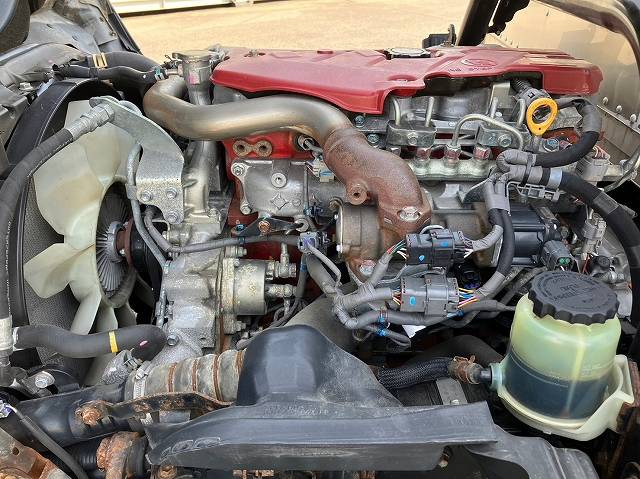 日野デュトロアルミバン小型（2t・3t）[写真09]