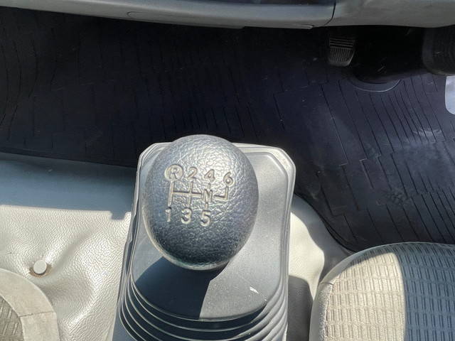 日野デュトロアルミバン小型（2t・3t）[写真19]