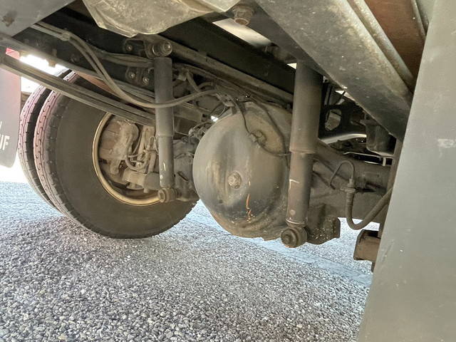 日野デュトロアルミバン小型（2t・3t）[写真22]