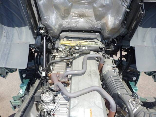 日野プロフィアトレーラーヘッド（トラクターヘッド）大型（10t）[写真28]