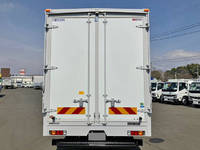 三菱ふそうキャンターアルミウイング小型（2t・3t）[写真11]