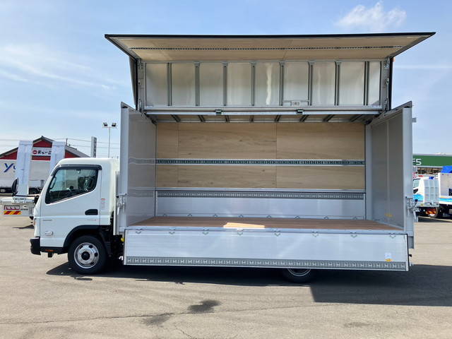 三菱ふそうキャンターアルミウイング小型（2t・3t）[写真19]