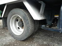 いすゞエルフアルミバン小型（2t・3t）[写真17]