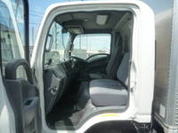 いすゞエルフアルミバン小型（2t・3t）[写真38]