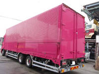 UDトラックスクオンアルミウイング大型（10t）[写真04]