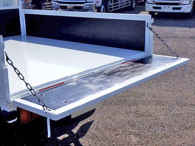 マツダタイタンダブルキャブ（Wキャブ）小型（2t・3t）[写真21]