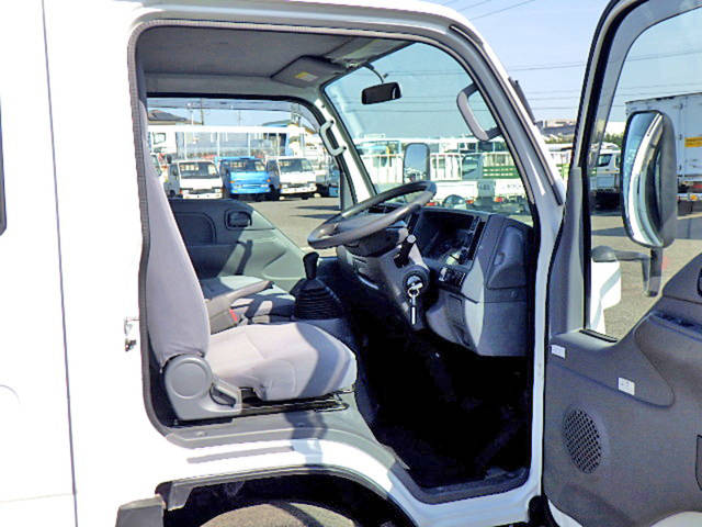 マツダタイタンダブルキャブ（Wキャブ）小型（2t・3t）[写真08]