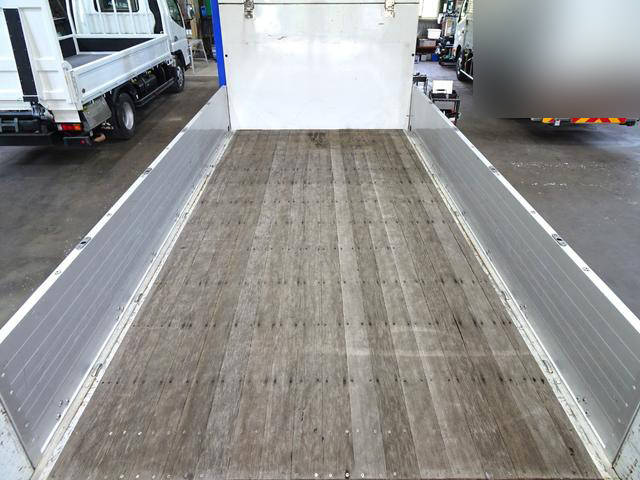 三菱ふそうキャンターアルミブロック小型（2t・3t）[写真15]