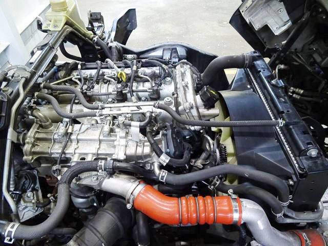 三菱ふそうキャンターアルミブロック小型（2t・3t）[写真25]