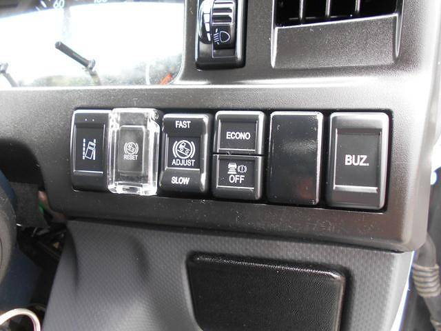 日産アトラス平ボディ小型（2t・3t）[写真30]