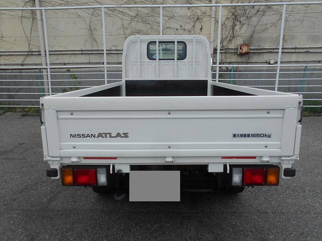 日産アトラス平ボディ小型（2t・3t）[写真07]