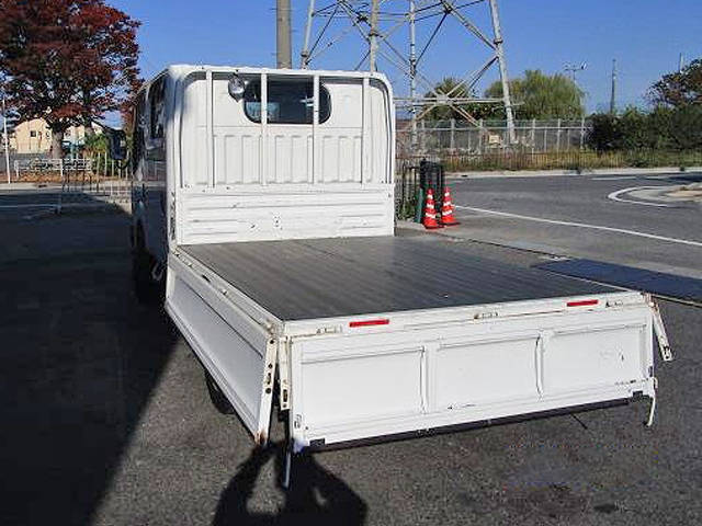 三菱ふそうキャンターガッツダブルキャブ（Wキャブ）小型（2t・3t）[写真03]