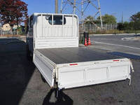 三菱ふそうキャンターガッツダブルキャブ（Wキャブ）小型（2t・3t）[写真03]