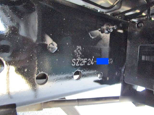 三菱ふそうキャンターガッツダブルキャブ（Wキャブ）小型（2t・3t）[写真05]