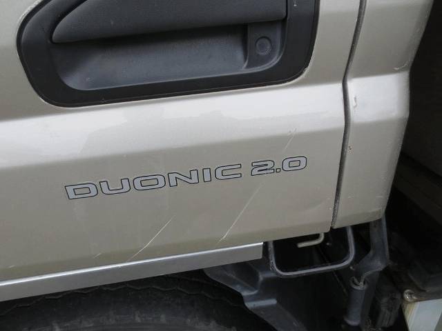 三菱ふそうキャンターアルミブロック小型（2t・3t）[写真18]