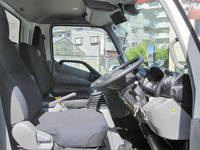 日野デュトロアルミバン小型（2t・3t）[写真10]