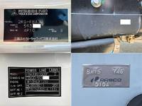 三菱ふそうキャンター平ボディ小型（2t・3t）[写真18]