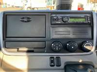 三菱ふそうキャンター平ボディ小型（2t・3t）[写真23]