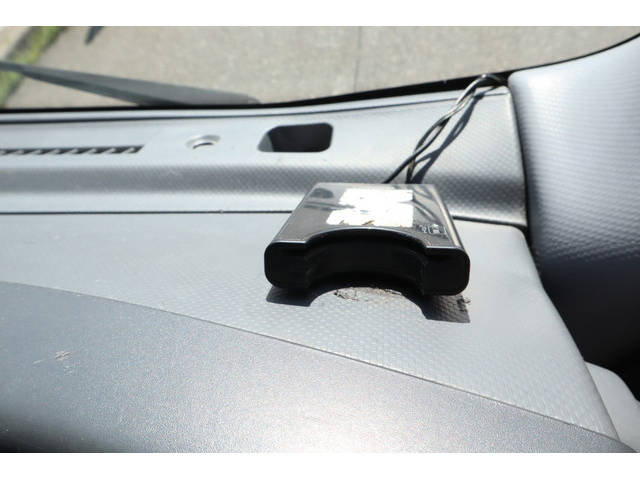 いすゞエルフ平ボディ小型（2t・3t）[写真12]