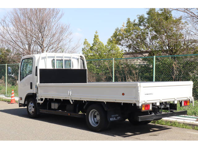 いすゞエルフ平ボディ小型（2t・3t）[写真02]