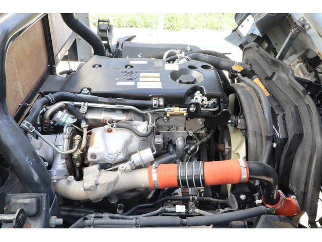 いすゞエルフ平ボディ小型（2t・3t）[写真24]