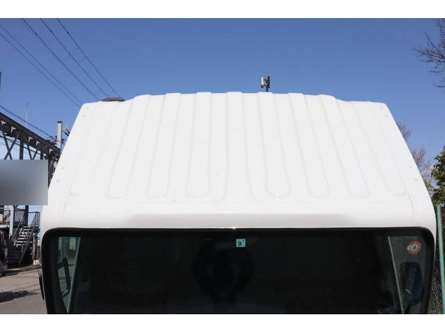 いすゞエルフ平ボディ小型（2t・3t）[写真31]