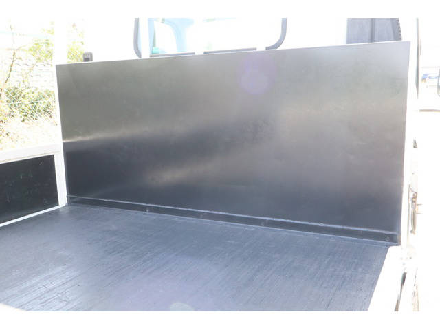 いすゞエルフ平ボディ小型（2t・3t）[写真06]