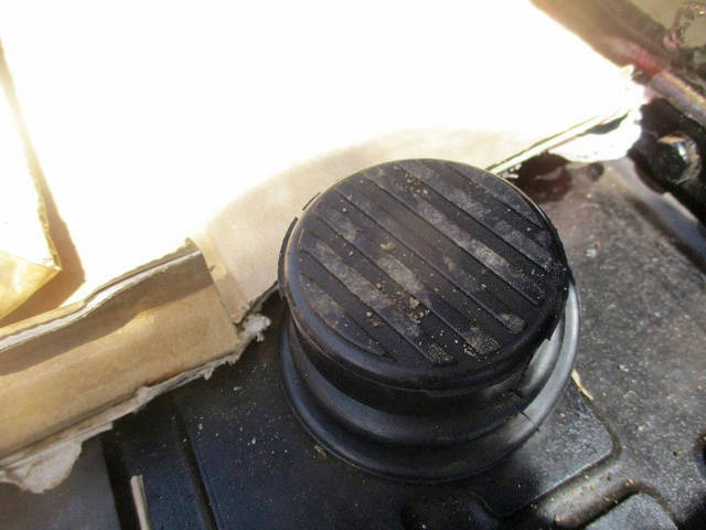 CATミニユンボ（ミニバックホー）[写真12]