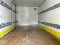 いすゞエルフパネルバン小型（2t・3t）[写真02]