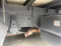 いすゞエルフパネルバン小型（2t・3t）[写真08]