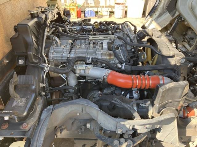 三菱ふそうキャンター平ボディ小型（2t・3t）[写真25]