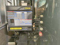 いすゞエルフクレーン3段小型（2t・3t）[写真17]