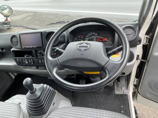 日野デュトロクレーン付小型（2t・3t）[写真31]