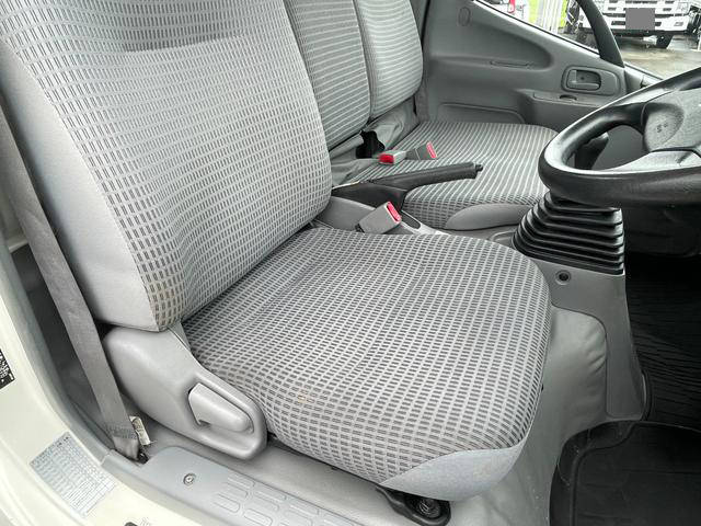 日野デュトロクレーン付小型（2t・3t）[写真33]