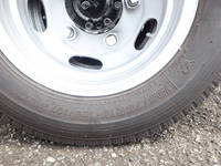 三菱ふそうキャンター平ボディ小型（2t・3t）[写真23]