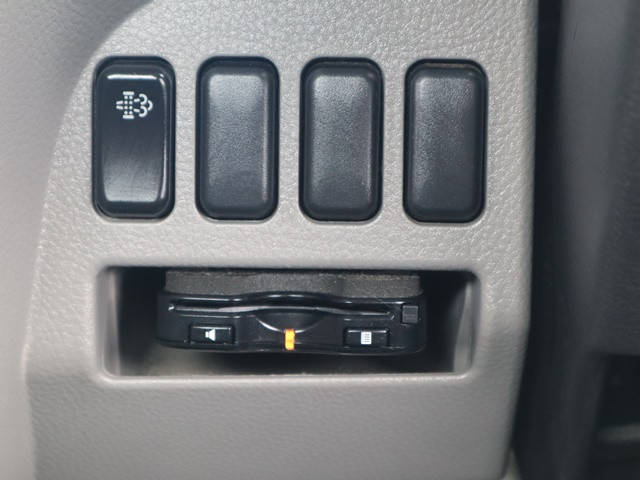 三菱ふそうキャンター平ボディ小型（2t・3t）[写真33]