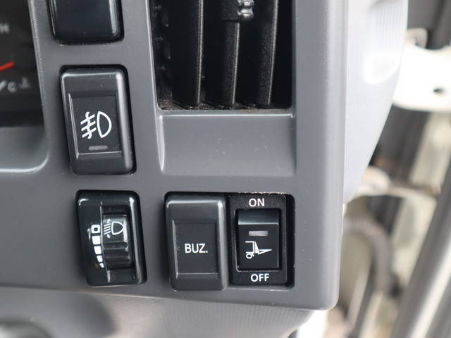 マツダタイタン平ボディ小型（2t・3t）[写真31]