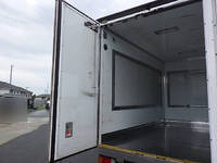 日野デュトロパネルバン小型（2t・3t）[写真07]