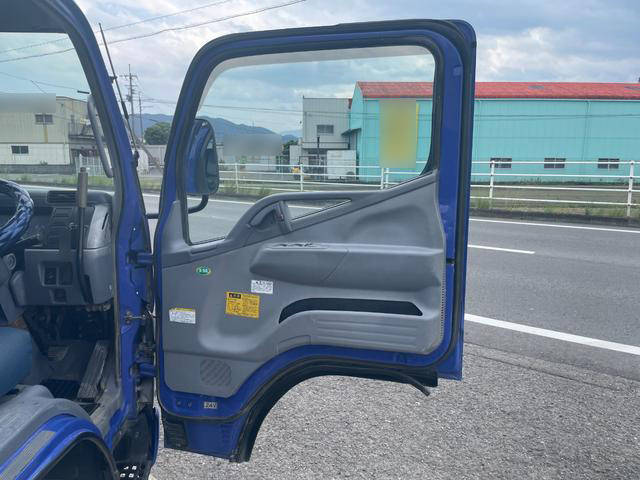 三菱ふそうキャンターダンプ小型（2t・3t）[写真17]