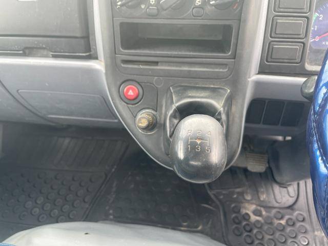 三菱ふそうキャンターダンプ小型（2t・3t）[写真25]