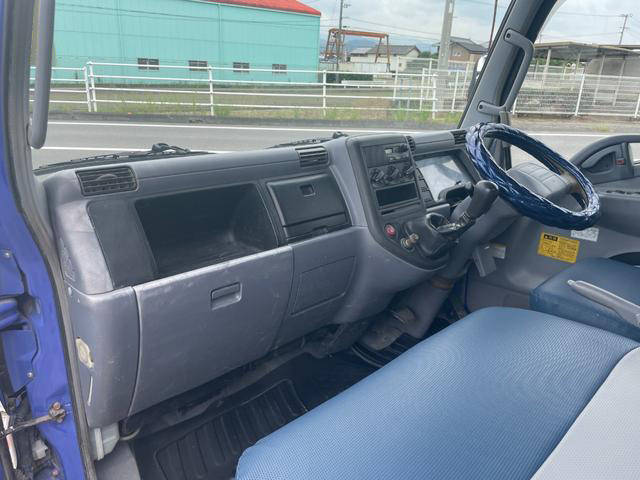三菱ふそうキャンターダンプ小型（2t・3t）[写真26]