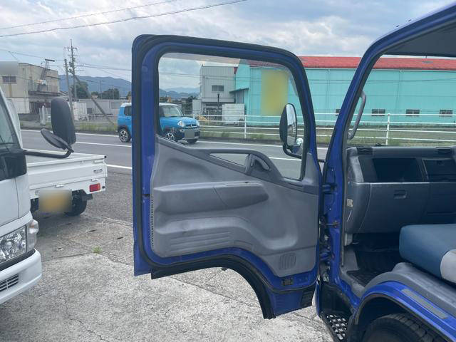 三菱ふそうキャンターダンプ小型（2t・3t）[写真29]