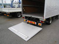 いすゞエルフアルミバン小型（2t・3t）[写真10]