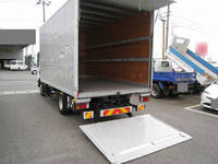 いすゞエルフアルミバン小型（2t・3t）[写真11]