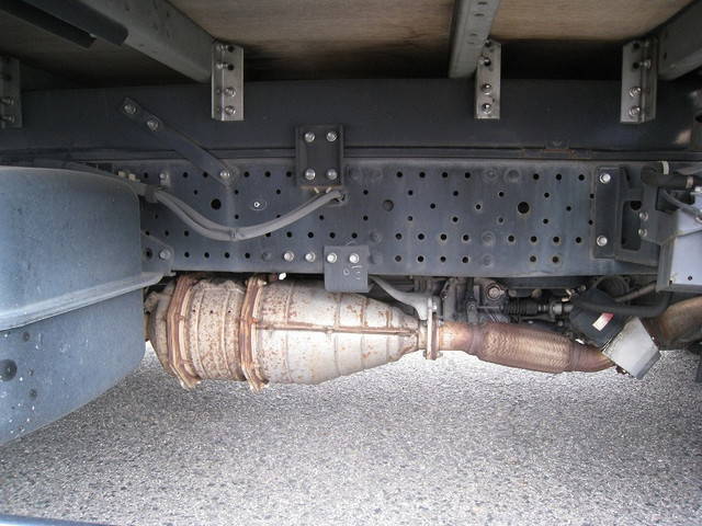 いすゞエルフアルミバン小型（2t・3t）[写真21]