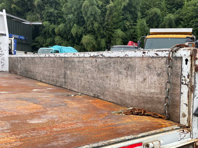 いすゞエルフクレーン4段小型（2t・3t）[写真10]