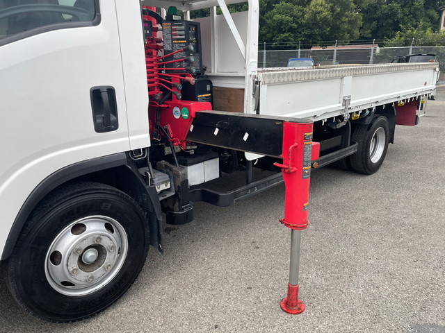 いすゞエルフクレーン4段小型（2t・3t）[写真19]