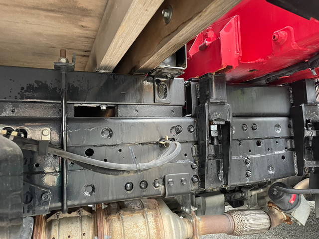 いすゞエルフクレーン4段小型（2t・3t）[写真26]